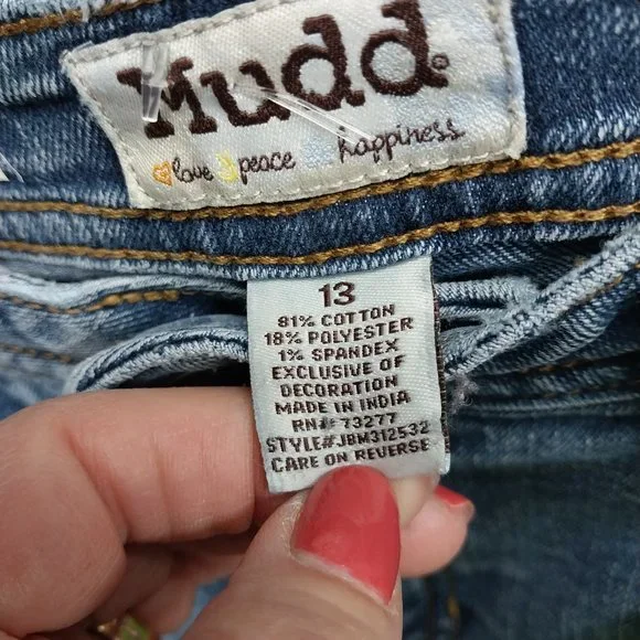 2962 Size 13j Mudd Appliqued With Quilted Flowers Flare Leg Jeans. - Picture 8 of 8